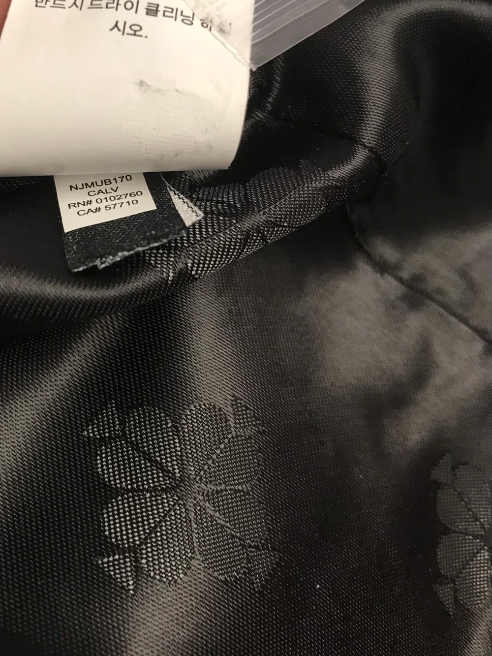 Kate Spade New York Black Trench Coat with contrasting white collar and cuffs 00